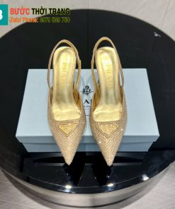 Giày cao gót Prada màu vàng đính ngọc lấp lánh gót cao 7,5cm logo tam giác nổi bật