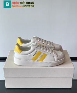 Giày thể thao BALLY màu trắng kẻ vàng chất liệu da bê mềm mại phong cách basic