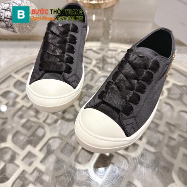 Giày thể thao Dior màu đen chất liệu vải lụa mềm mượt ôm chân
