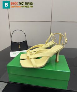 Sandal cao gót BotteBottega Venetaga Veneta màu vàng nhẹ