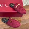 Sục Gucci đế bệt cao cấp màu đỏ  mận da lộn mềm mịn