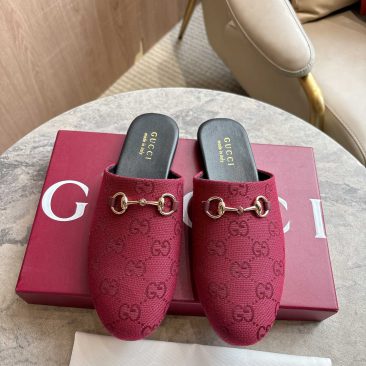 Sục Gucci cao cấp màu đỏ đô đế bệt logo in sang trọng
