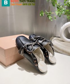 Sục Miu Miu màu đen cao cấp da bò phong cách cổ điển mang nét hiện đại
