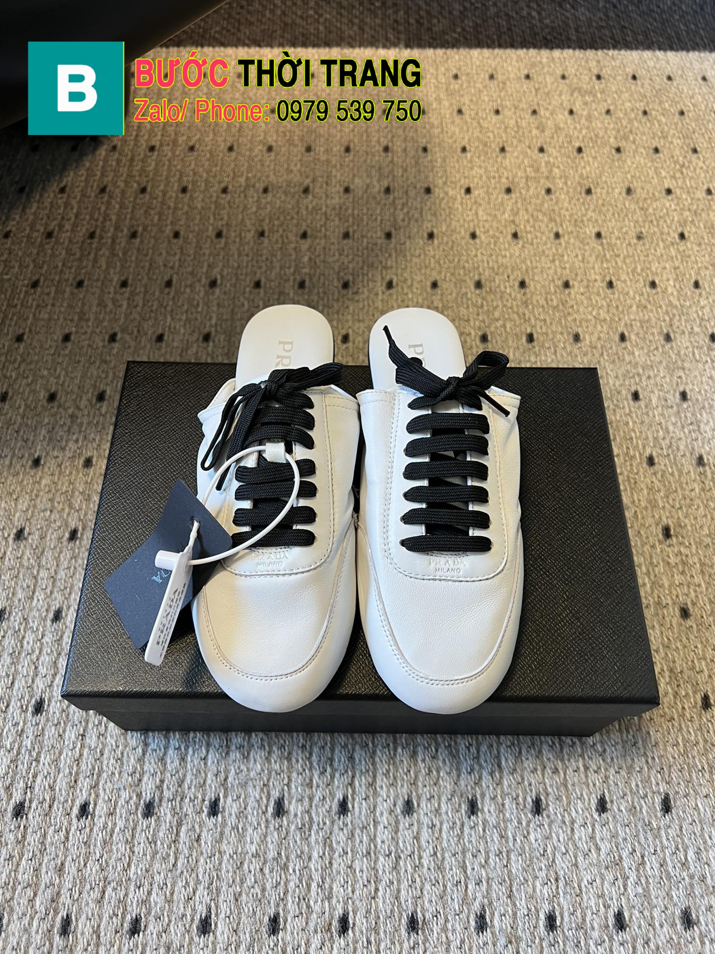 Sục PRADA màu trắng ngà dáng thể thao chất da bò mềm mịn ấm áp
