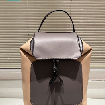 Ba lô LOEWE màu ghi be da bò size 38x34x15 cm thiết kế sang trọng năng động có ngăn rộng lớn