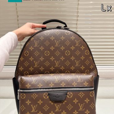 Ba lô LV màu nâu size 28x38 cm họa tiết monogram bền bỉ sang trọng