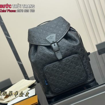 Ba lô LV nam cỡ lớn chất dập hoa văn nổi size 31x43cm