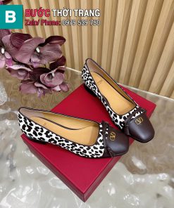 Giày búp bê VALENTINO cao cấp họa tiết da báo mũi nâu sang trọng đế cao 2,5cm