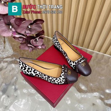 Giày búp bê VALENTINO cao cấp họa tiết da báo mũi nâu sang trọng đế cao 2,5cm