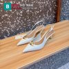 Giày cao gót VALENTINO màu trắng mũi nhọn logo đính nổi bật đế cao 6,5cm
