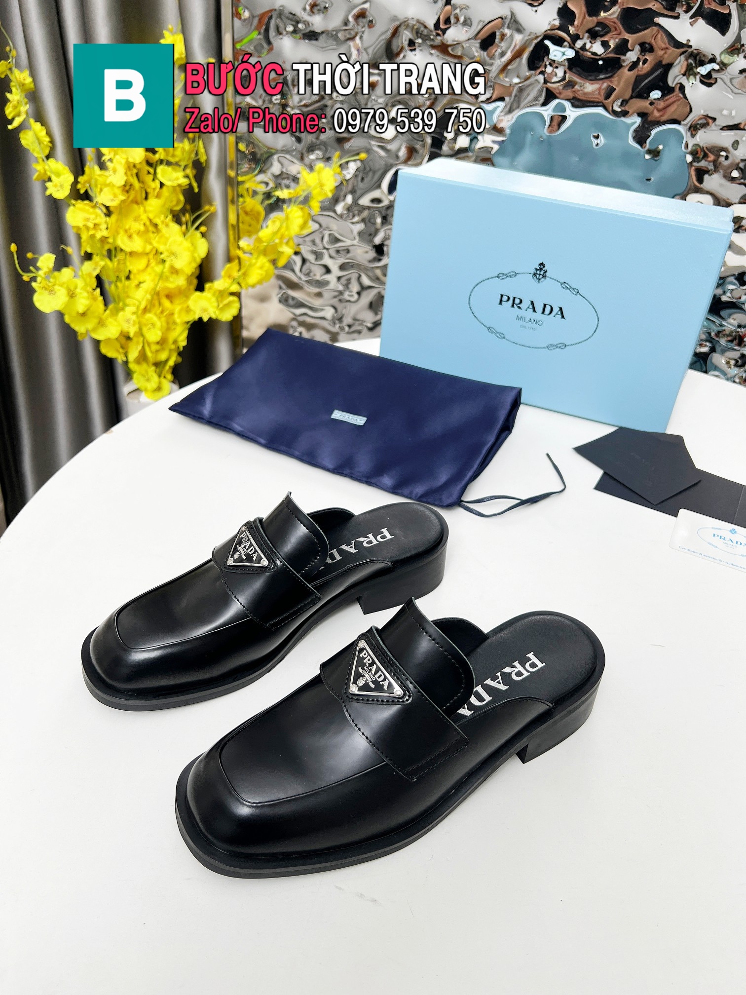 Giày loafer mũi tròn phong cách Prada màu đen da bò bóng cao cấp mềm