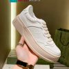 Giày thể thao GUCCI màu trắng ngà cao cấp đế giày IP siêu nhẹ kiểu dáng tinh tế, dễ phối đồ.
