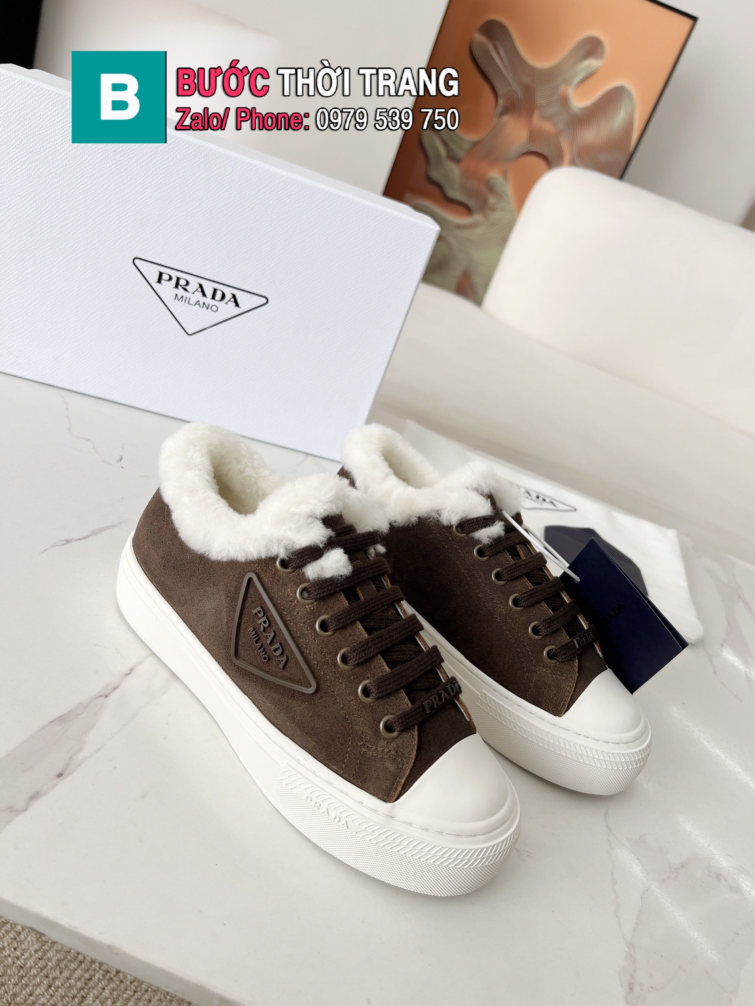 Giày thể thao Prada màu nâu socola lót lông cừu màu trắng mềm êm ấm áp