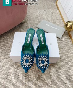 Giày cao gót MANOLO BLAHNlK mũi nhọn màu xanh cao cấp đính ngọc lấp lánh đế cao 5cm