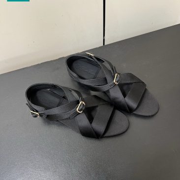 Sandal nữ Loro Piana LP màu đen đế bệt cao cấp chất liệu lụa mềm mại
