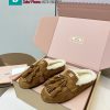 Giày lười MIU*MIU màu nâu đậm lót lông ấm áp họa tiết tua rua thêm sinh động