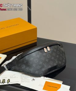 Túi đeo hông LV Discovery Bumbag chất monogram màu đen