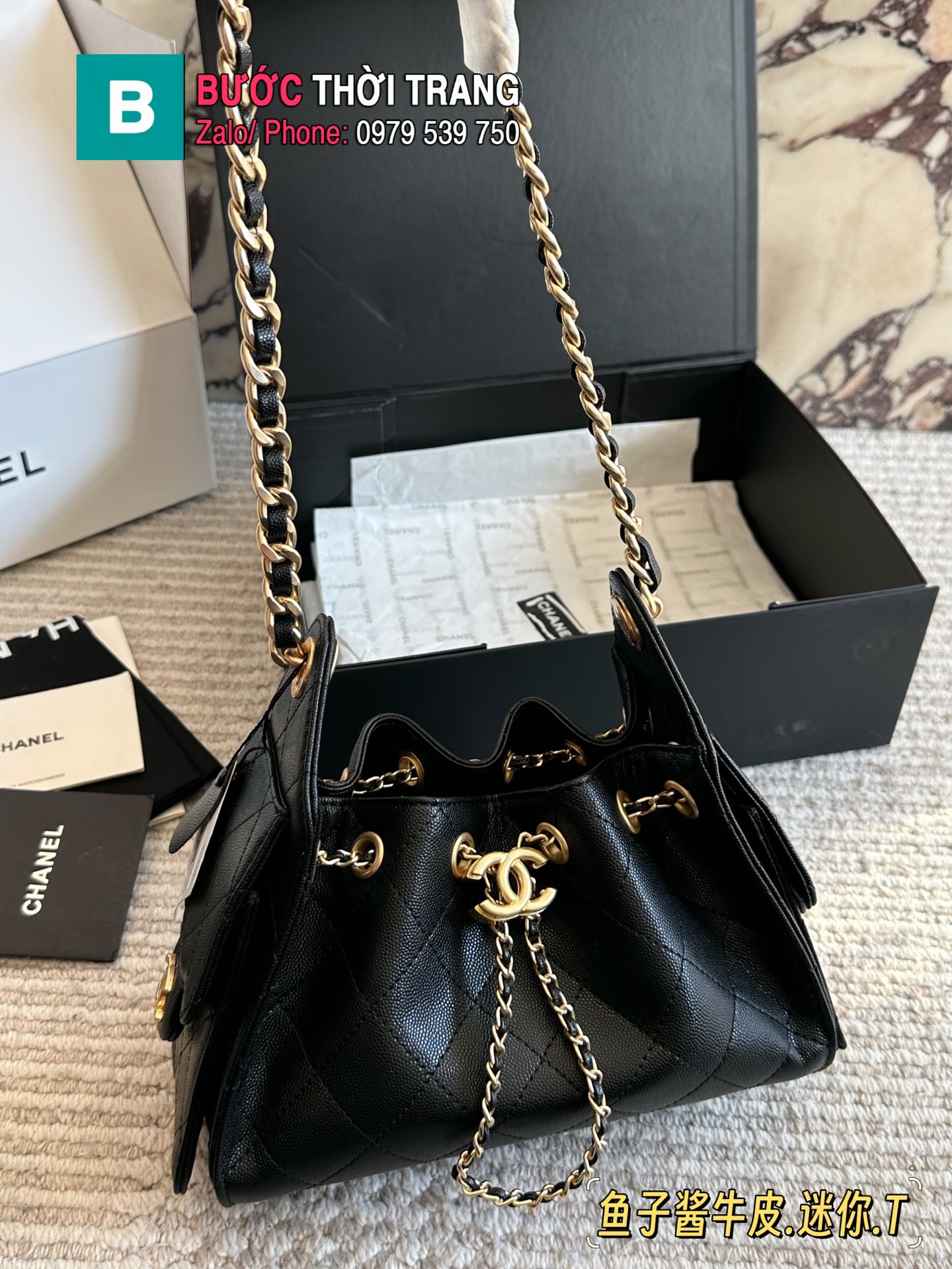 Túi xách CN 25s hobo màu đen size 22x15 cm