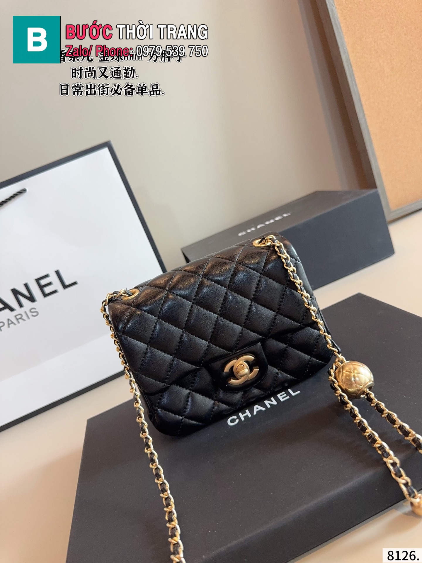 Túi xách đeo chéo CN CF mini màu đen da mềm size 17 cm