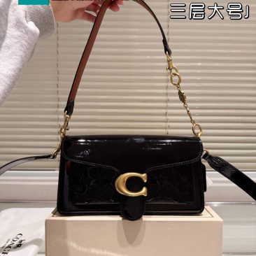 Túi xách COACH tabby màu đen da bóng size 26x15 cm tag vàng sang trọng