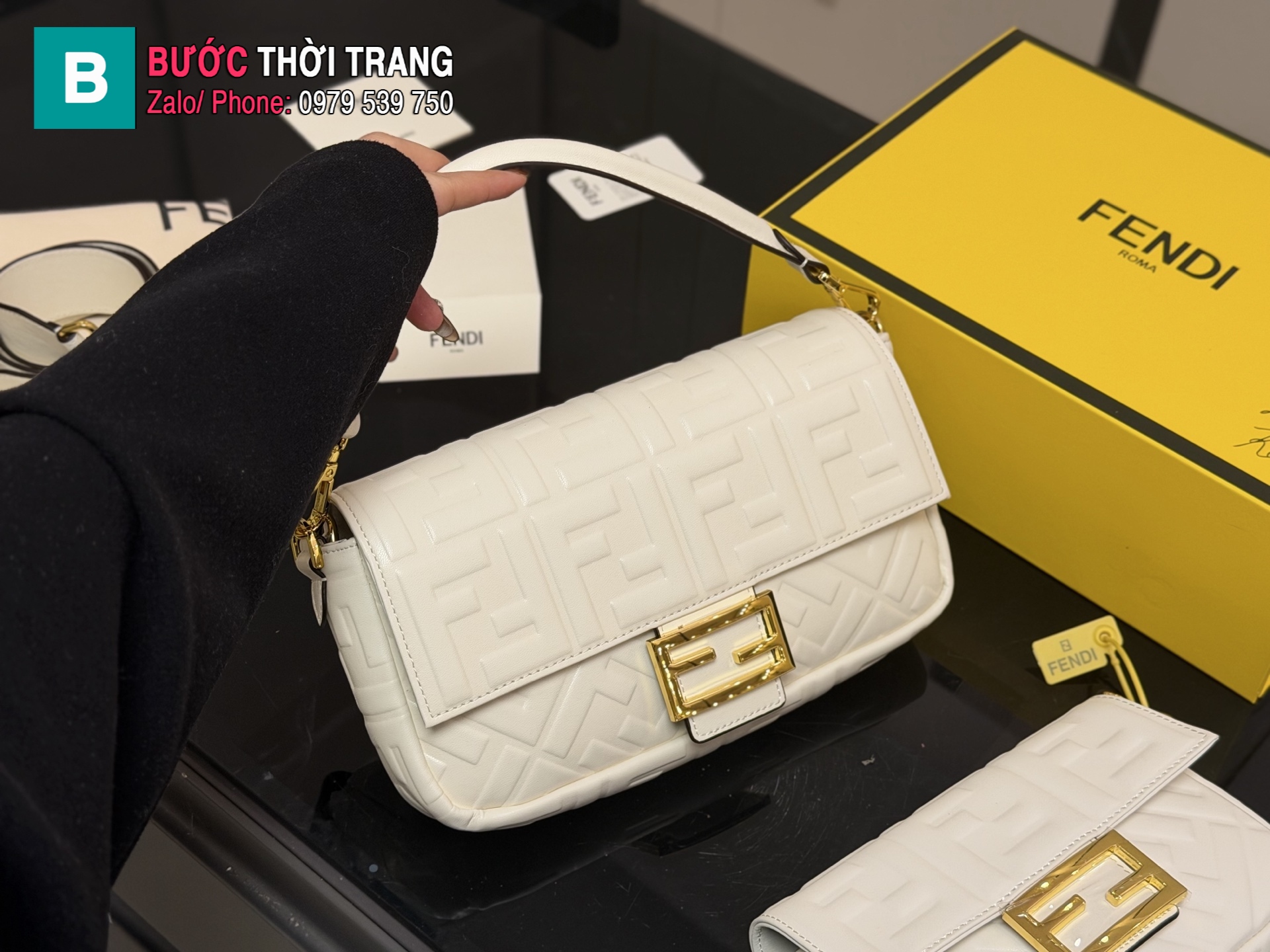 Túi xách nữ FENDI màu trắng ngà da bò cao cấp mềm mịn size 25 cm