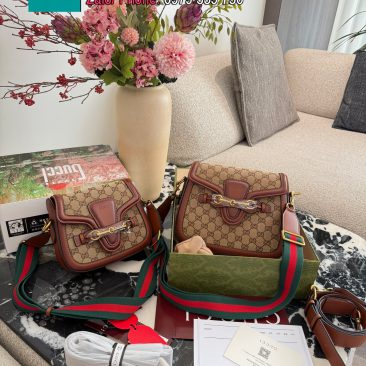 Túi xách đeo chéo Gucci lady web màu nâu canvas size 20 cm và 25 cm phong cách vượt thời gian