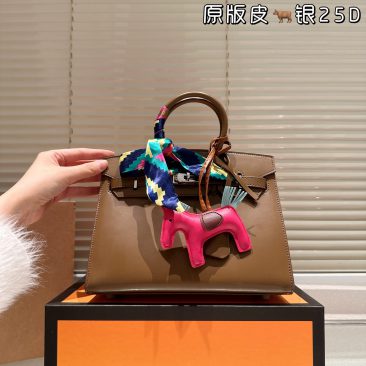 Túi xách Hermes birkin size 25 cm nhiều màu da swift mềm mịn khóa vàng nổi bật kèm khăn