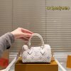 Túi xách LV speedy màu trắng ngà size 16 cm nhỏ xinh