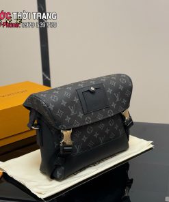 Túi xách nam LV VOYAGER màu ghi đen size 28x25 cm