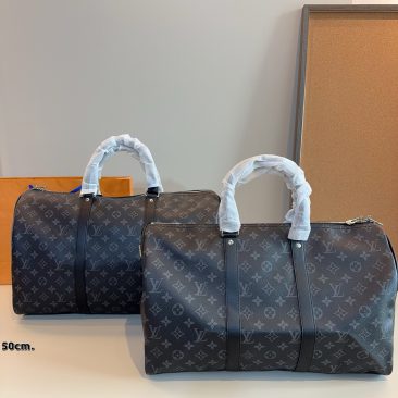 Túi xách LV keepall màu ghi đen size 45cm và 50 cm da mềm chuẩn form logo in nổi bật