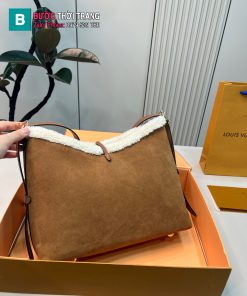 Túi xách Lv carryall màu nâu da lộn size 30x20 cm miệng lót lông ấm áp sang trọng