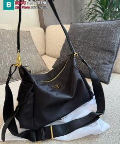 Túi xách đeo chéo PRADA màu đen sang trọng size 30 cm ngăn lớn rộng rãi phong cách năng động