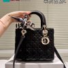 Túi xách đeo chéo Dior*lady màu đen size 24 cm tag vàng bắt mắt, túi ô trám