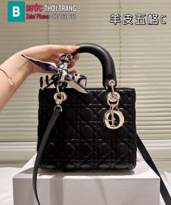 Túi xách đeo chéo Dior*lady màu đen size 24 cm tag vàng bắt mắt, túi ô trám