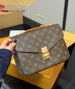 Túi xách nữ LV Pochette Métis East West màu nâu đậm size 25 cm họa tiết monogram