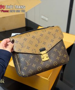 Túi xách nữ LV Pochette Métis East West màu nâu size 25 cm họa tiết monogram