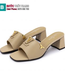 Dép cao gót LV màu nude đế vuông phong cách sang trọng