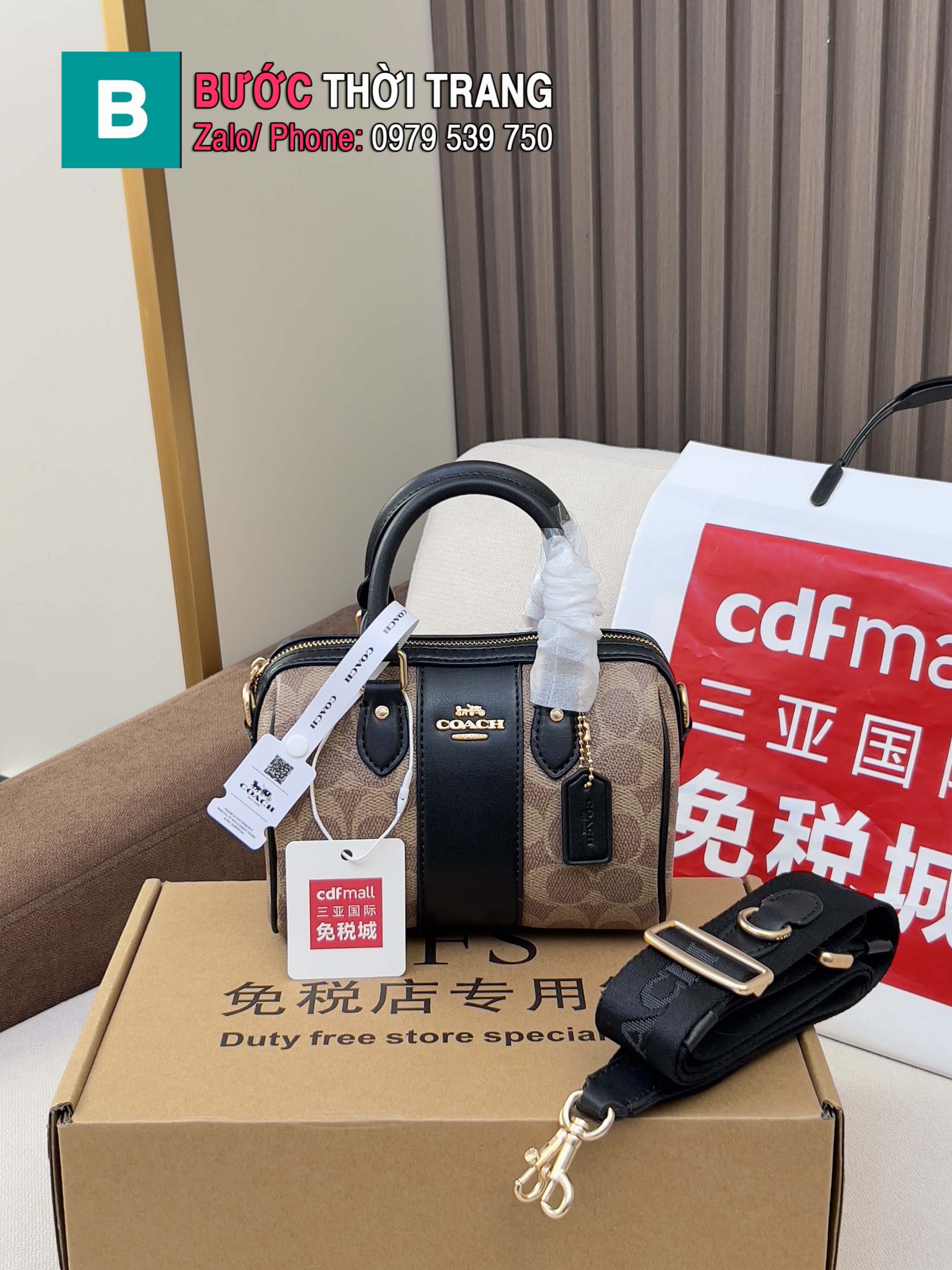 Túi Coach Mini Boston màu nâu đen size 16.5x11x10 cm dây đeo chéo bản to cá tính