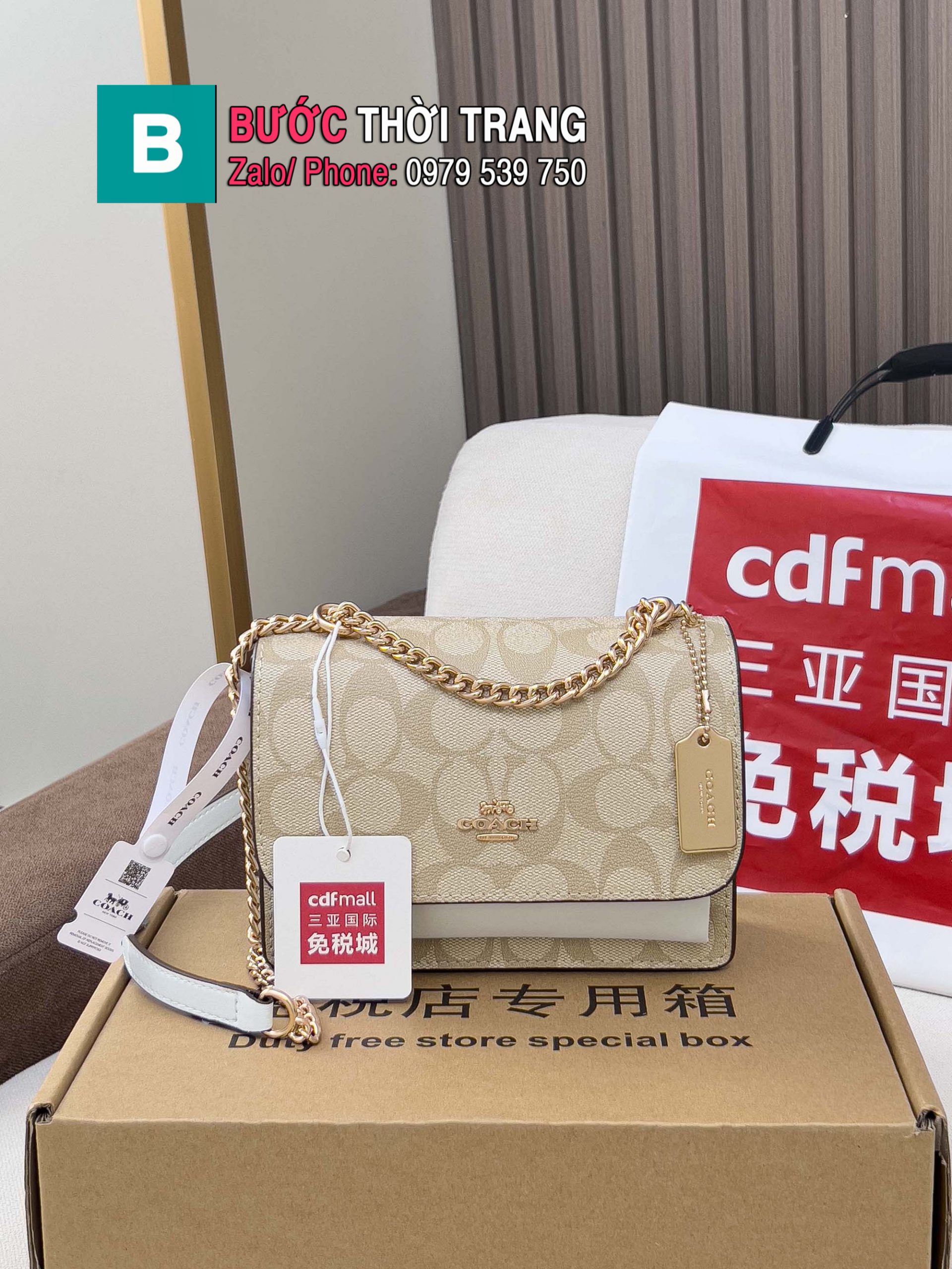 Túi đeo chéo COACH Mini klare size 18x13.5x7 cm màu nude phong cách sang trọng