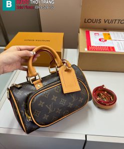 Túi đeo chéo LV màu nâu monogram size 25x15cm 2 ngăn