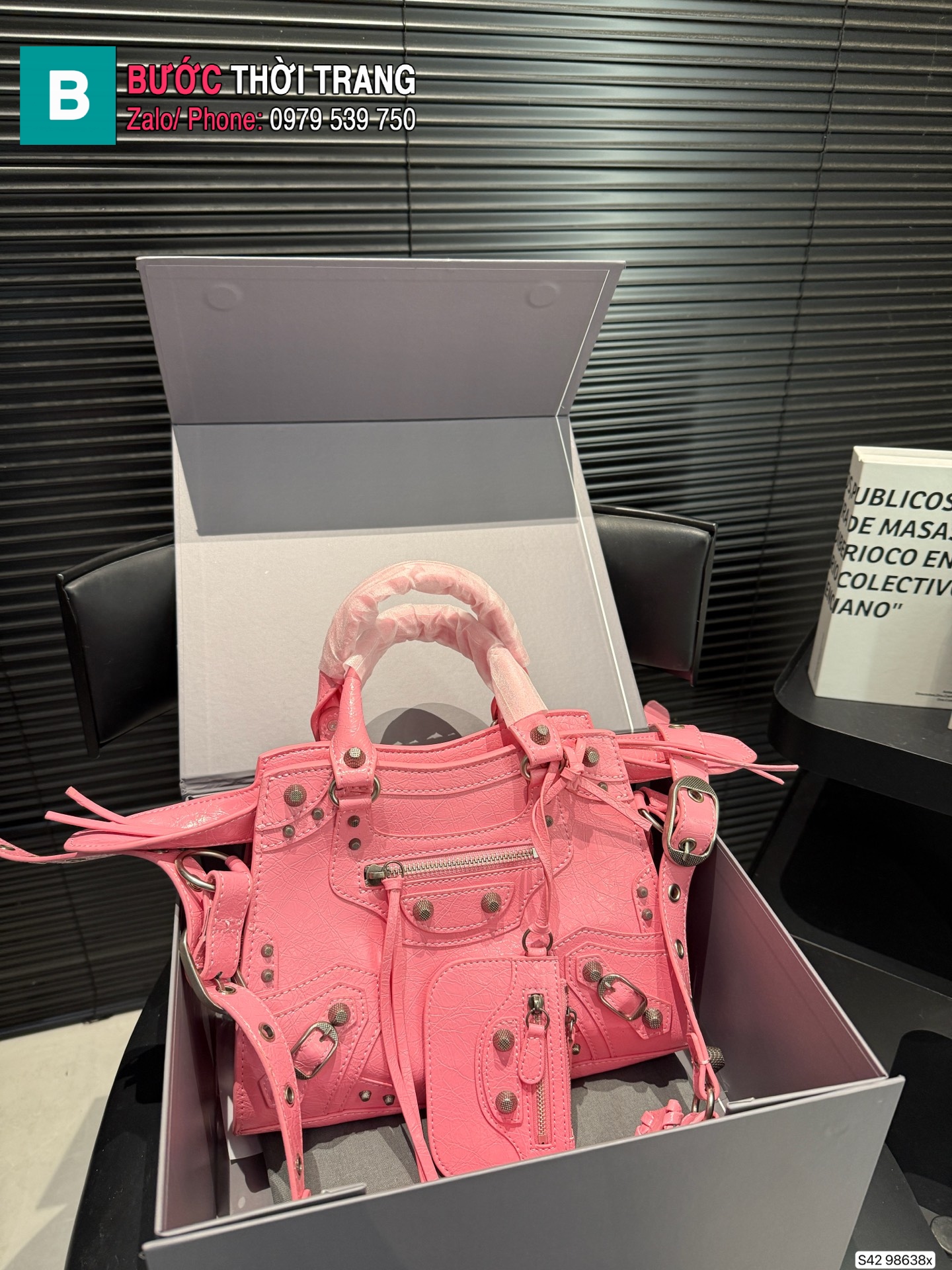 Túi xách nữ Balenciaga neo Cagole XS màu hồng size 26x19 cm