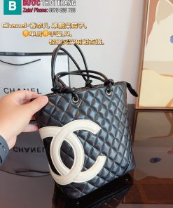 Túi xách cầm tay CN Cambon tote màu đen ô trám size 20x25 cm