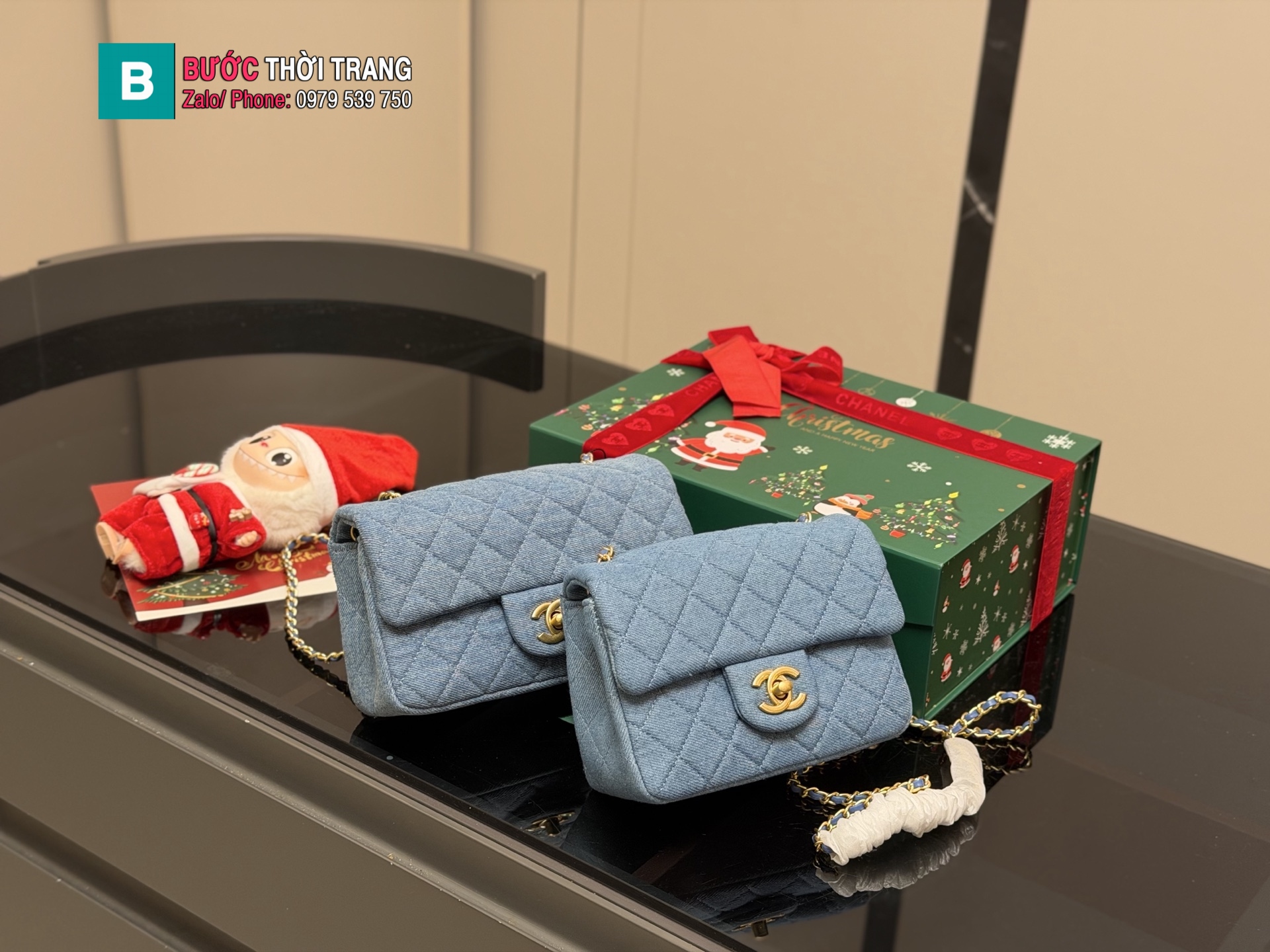 Túi đeo chéo CN Gold Ball màu xanh denim size 17 và 20 cm