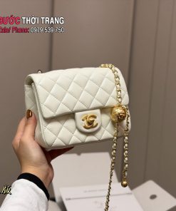 Túi xách CN Gold Ball màu trắng ngà dây đeo quả chuông size 17 cm và 20 cm