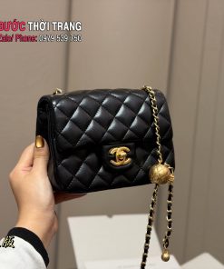 Túi xách CN Gold Ball màu đen dây đeo quả chuông size 17 cm và 20 cm