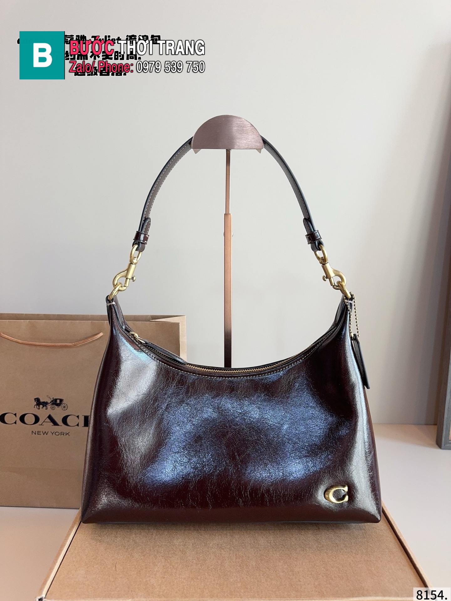 Túi xách COACH Laurel màu nâu socola da mềm size 30 cm