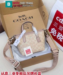 Túi xách COACH tote mini màu nude size 15.5x8.5x14 cm phong cách thanh lịch