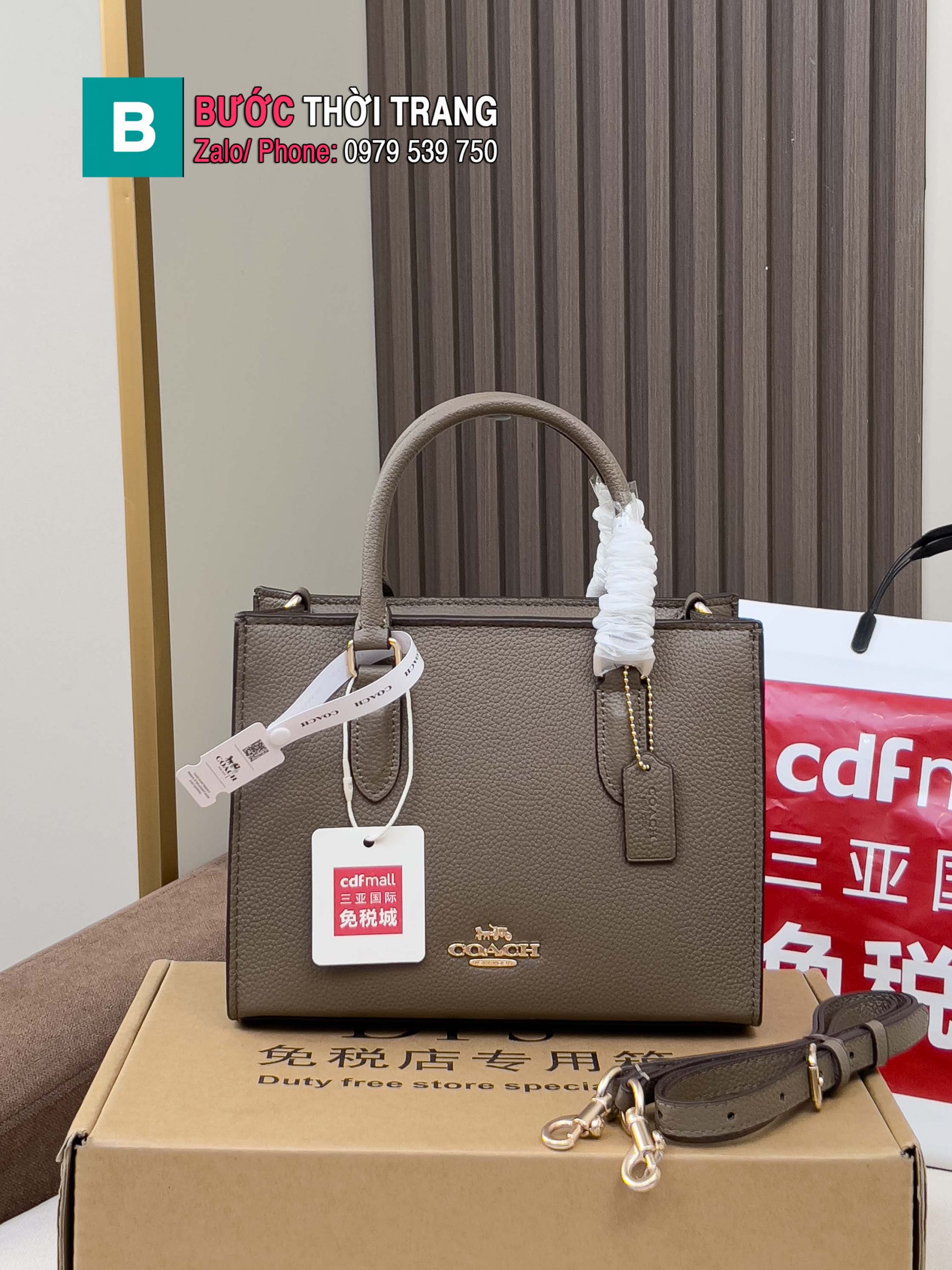 Túi xách COACH tote màu ghi nâu size 25 cm phong cách thanh lịch