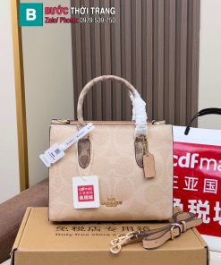 Túi xách COACH tote màu nude size 25 cm phong cách thanh lịch