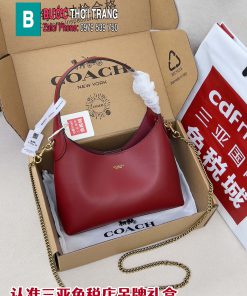 Túi kẹp nách Coach Brooklyn23 màu đỏ trầm size 23x18 cm da trơn mịn